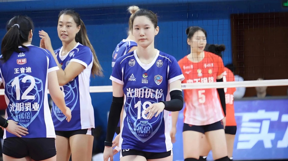 刘哲宁, 传都很菜